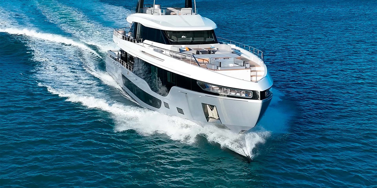 Аренда яхты Azimut Grande 36 luzdemar во Франции